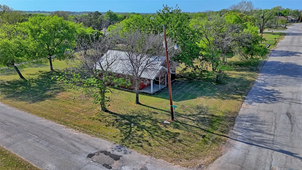 601 Baylor Street Nocona, TX 76255