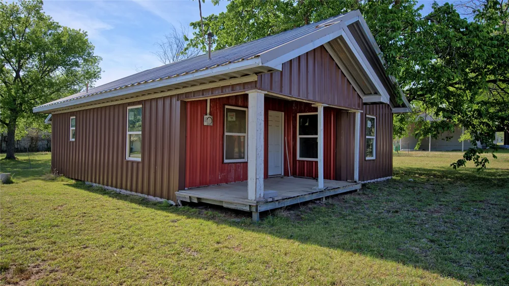 601 Baylor Street Nocona, TX 76255