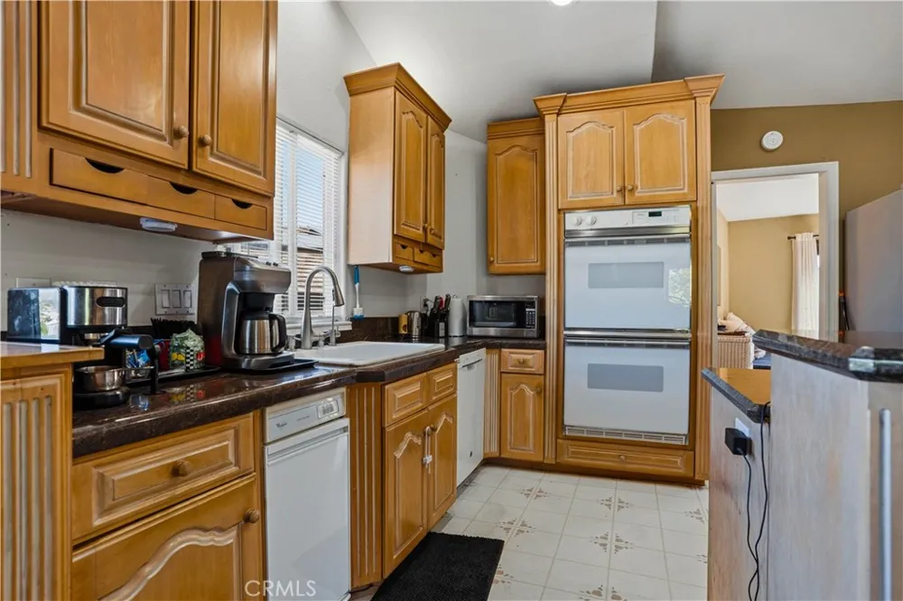 22470 Lighthouse Drive Canyon Lake, CA 92587