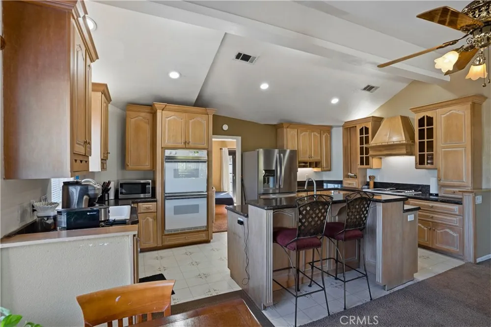 22470 Lighthouse Drive Canyon Lake, CA 92587