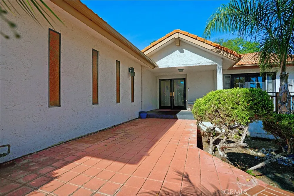 22470 Lighthouse Drive Canyon Lake, CA 92587