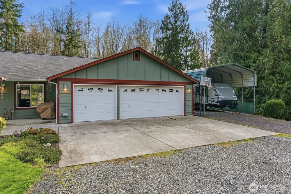 260 Trinity Drive Castle Rock, WA 98611