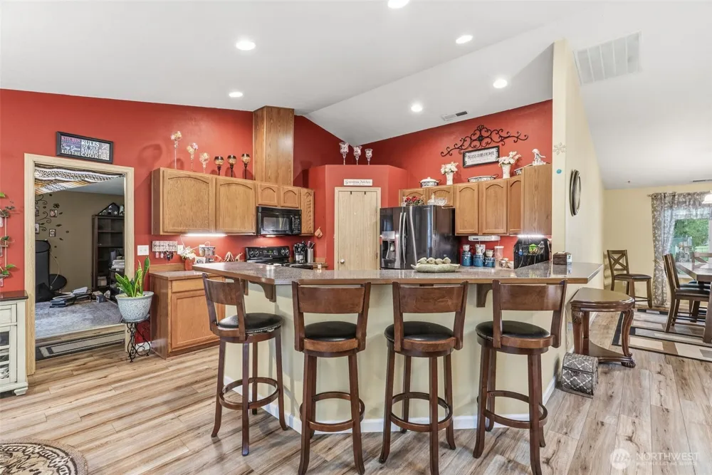 260 Trinity Drive Castle Rock, WA 98611