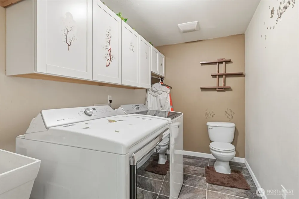 260 Trinity Drive Castle Rock, WA 98611
