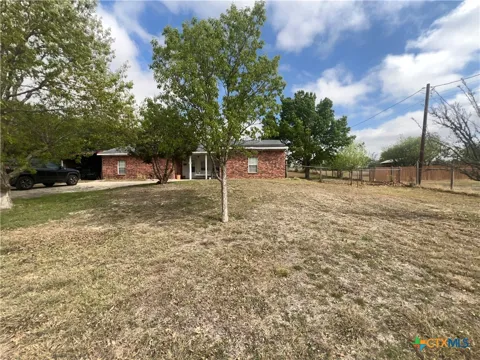 624 Crest Circle Drive