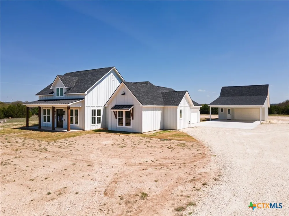 305 Willow Oak Goldthwaite, TX 76844