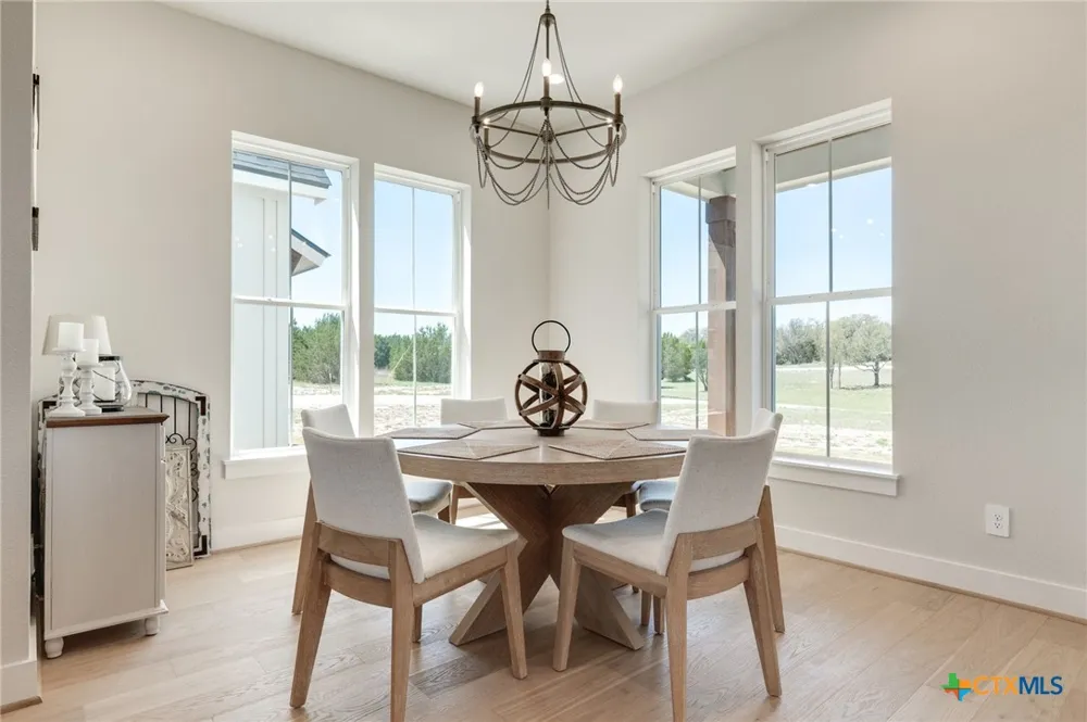 305 Willow Oak Goldthwaite, TX 76844