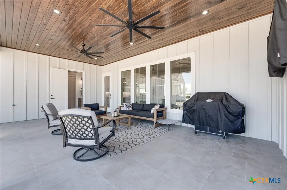 305 Willow Oak Goldthwaite, TX 76844