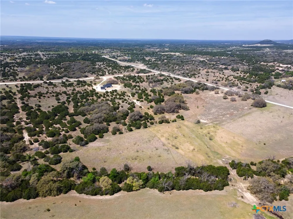 305 Willow Oak Goldthwaite, TX 76844