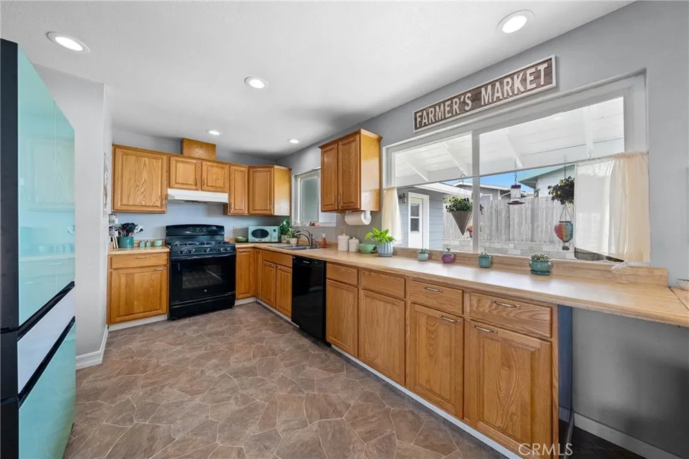 494 S Whipple Street Fort Bragg, CA 95437