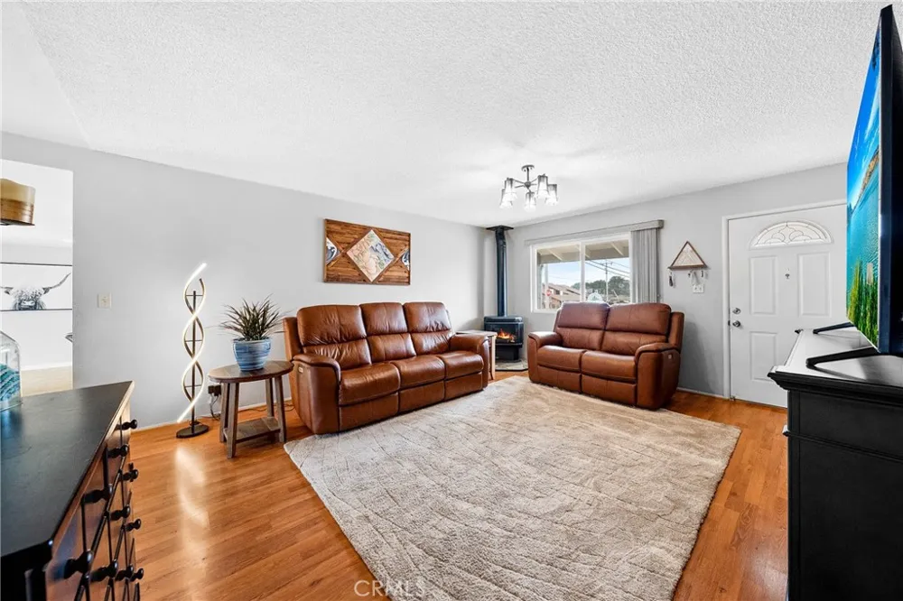 494 S Whipple Street Fort Bragg, CA 95437