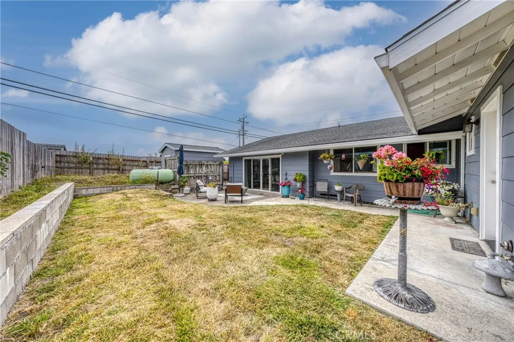 494 S Whipple Street Fort Bragg, CA 95437