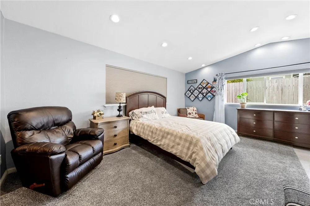 494 S Whipple Street Fort Bragg, CA 95437