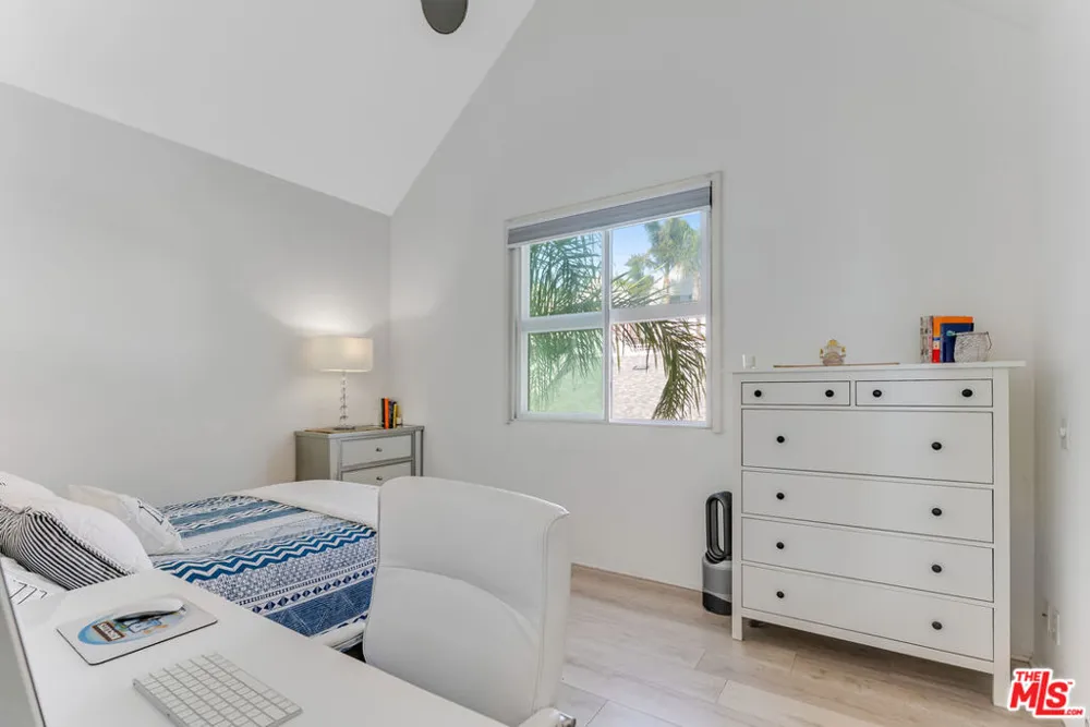28711 Pacific Coast Highway #22 Malibu, CA 90265