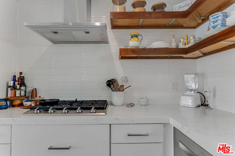 28711 Pacific Coast Highway #22 Malibu, CA 90265