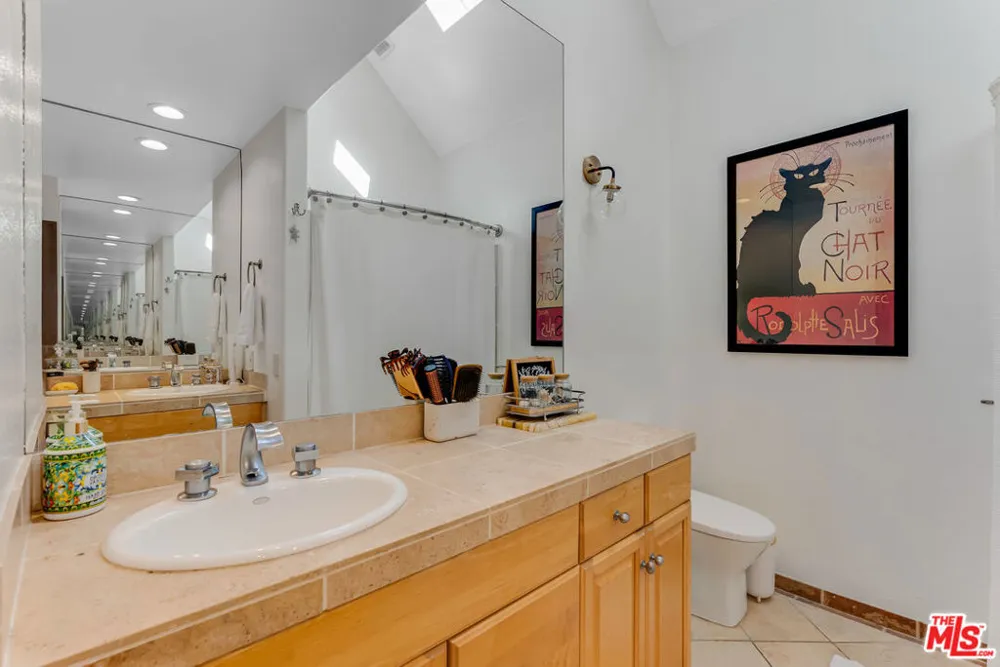 28711 Pacific Coast Highway #22 Malibu, CA 90265