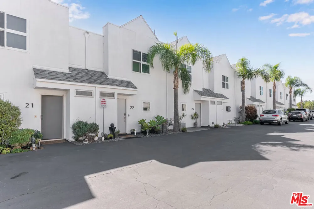 28711 Pacific Coast Highway #22 Malibu, CA 90265