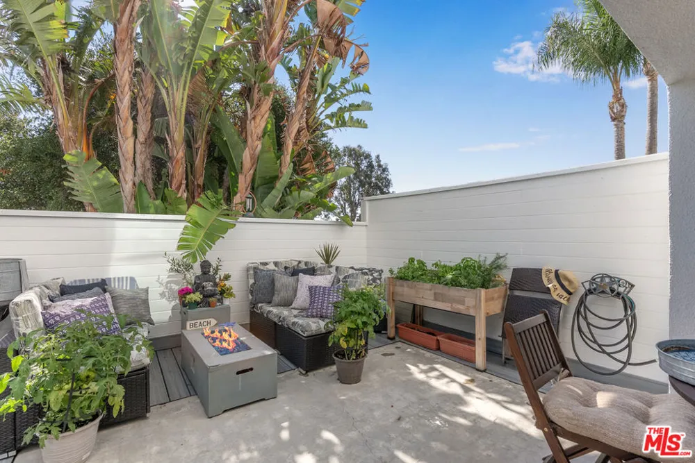 28711 Pacific Coast Highway #22 Malibu, CA 90265