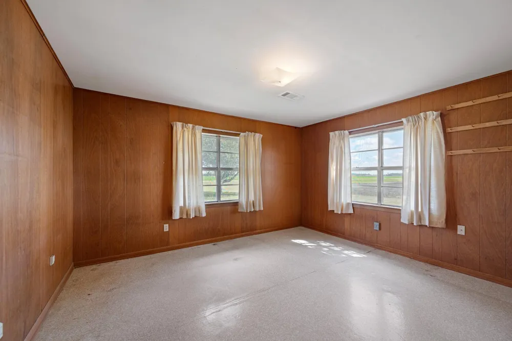 314 County Road 233 Wharton, TX 77488