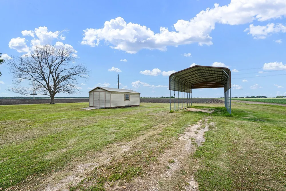 314 County Road 233 Wharton, TX 77488