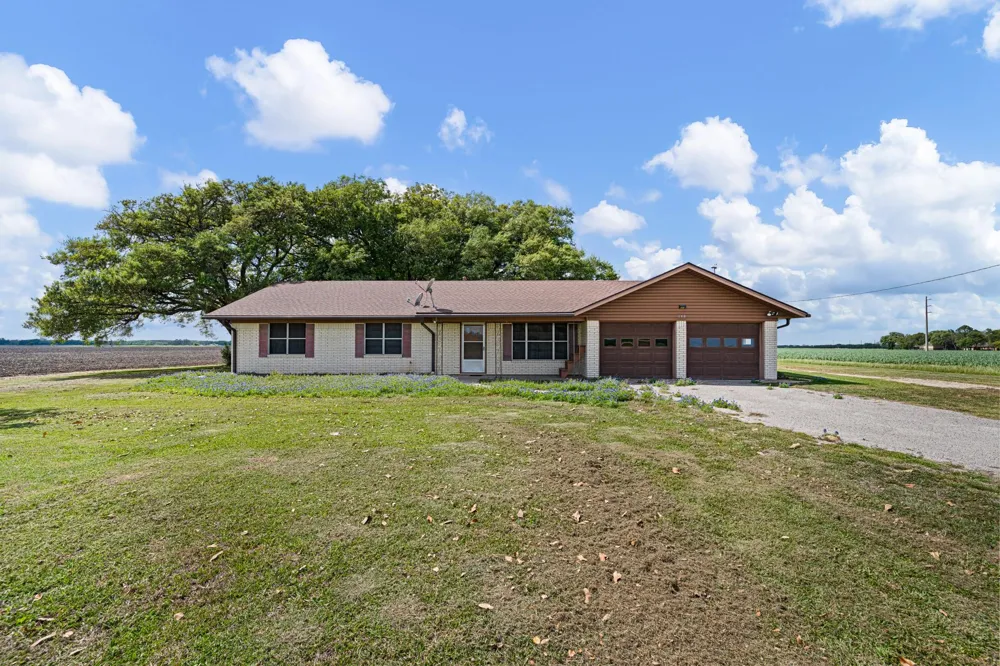 314 County Road 233 Wharton, TX 77488