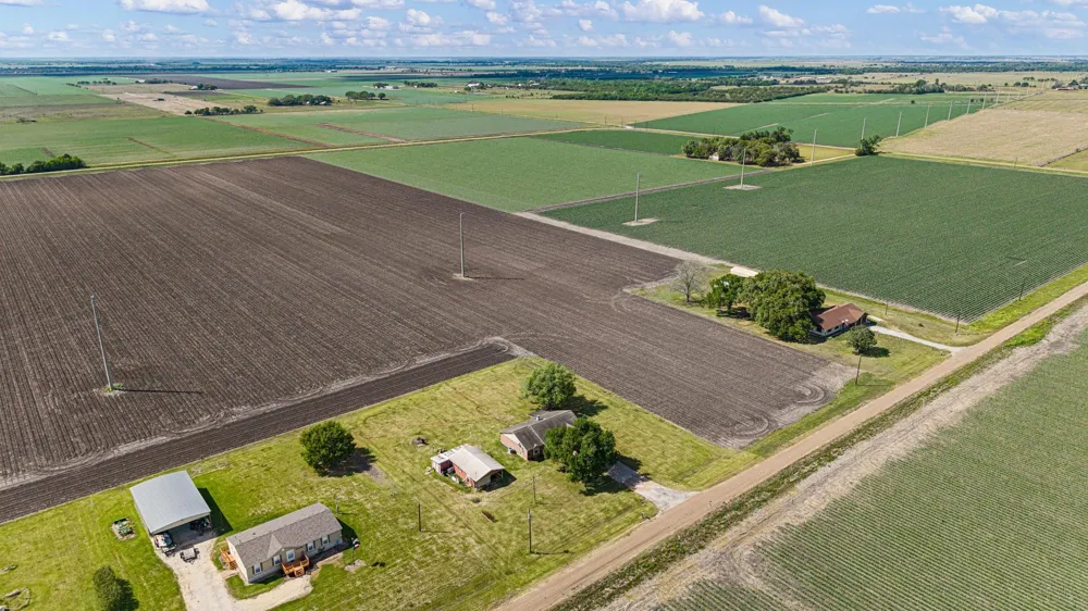 314 County Road 233 Wharton, TX 77488
