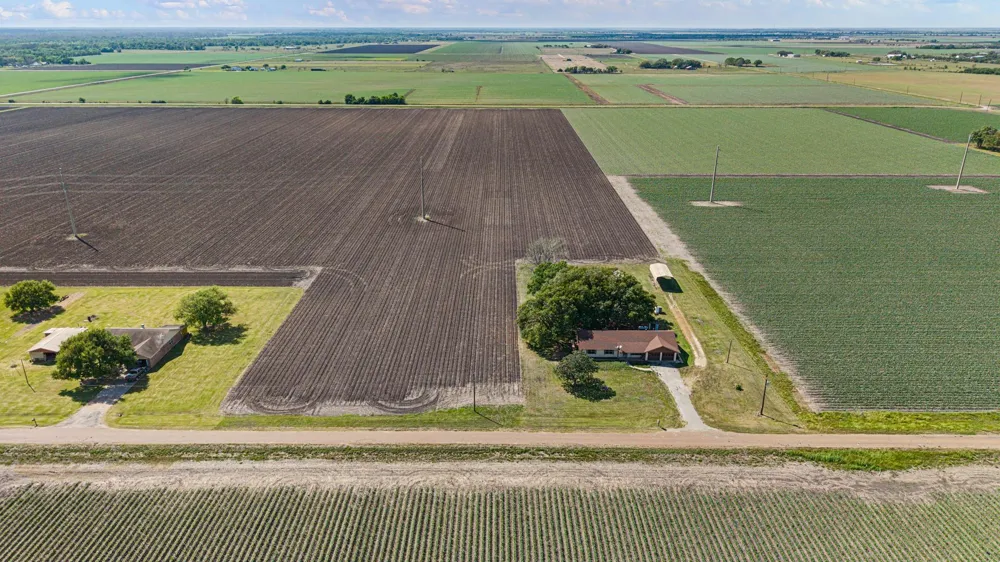 314 County Road 233 Wharton, TX 77488