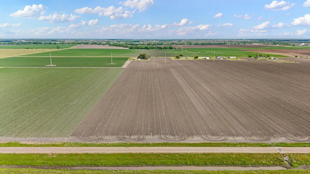 314 County Road 233 Wharton, TX 77488