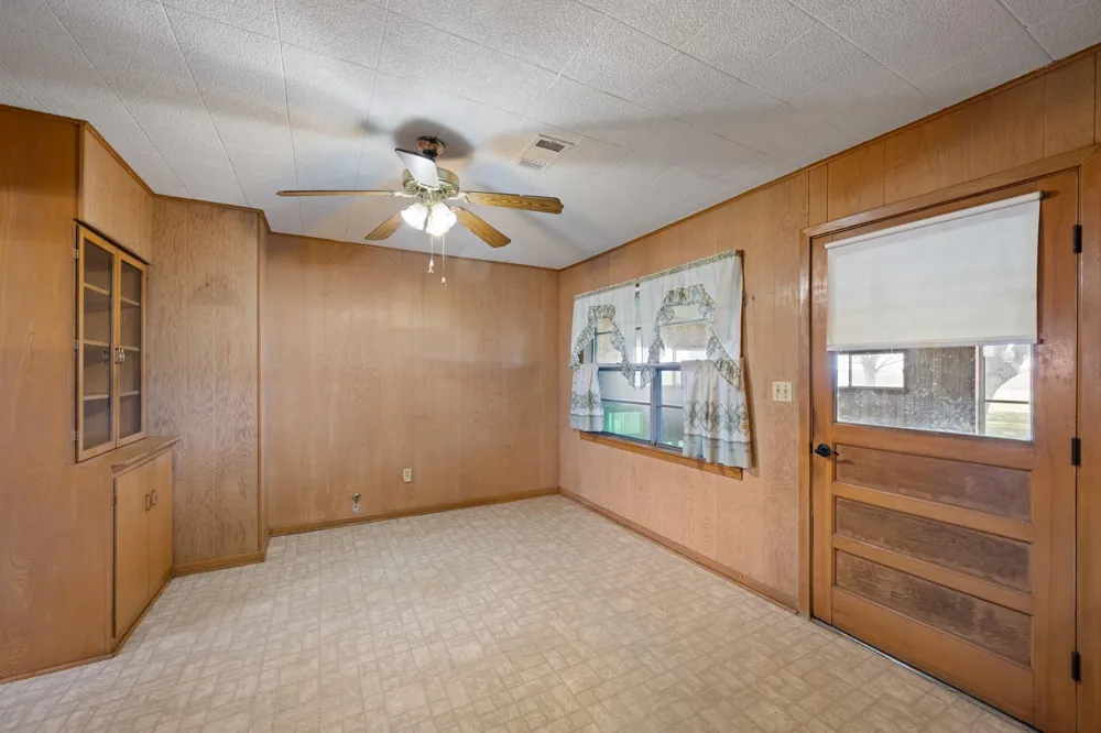 314 County Road 233 Wharton, TX 77488