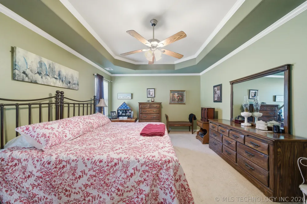 2015 W 4th Place S Claremore, OK 74017