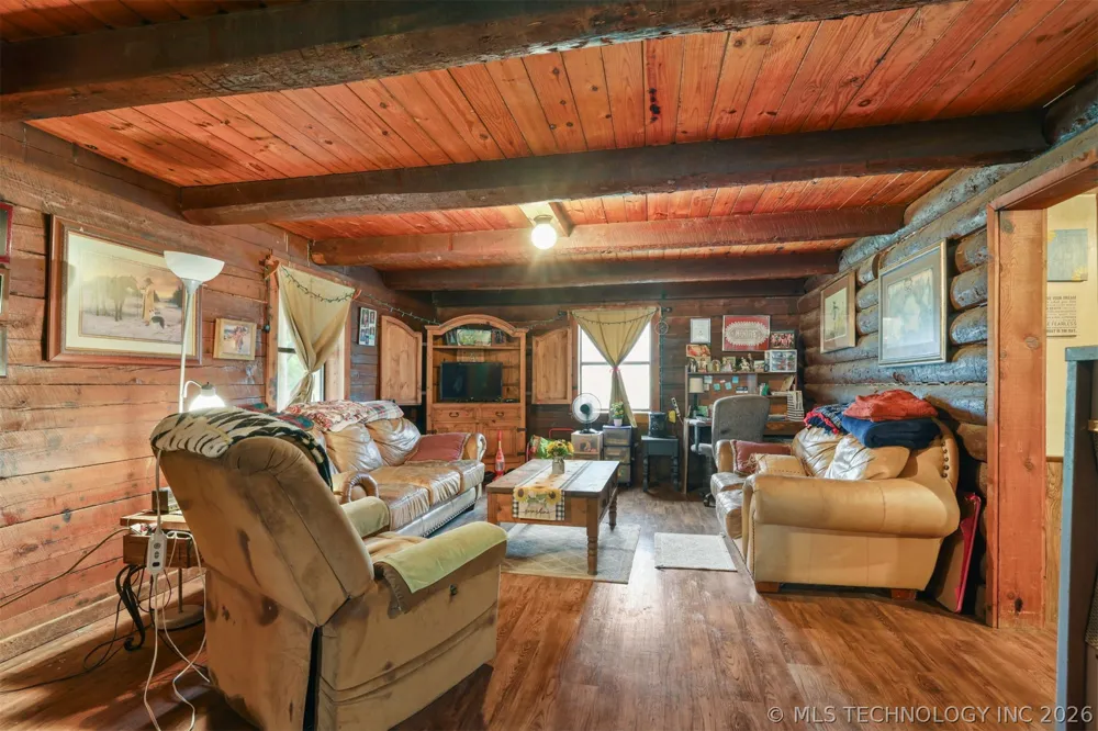 700 8th Calera, OK 74730