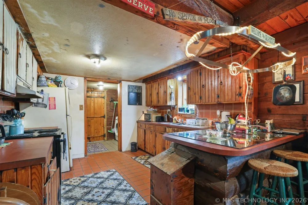 700 8th Calera, OK 74730