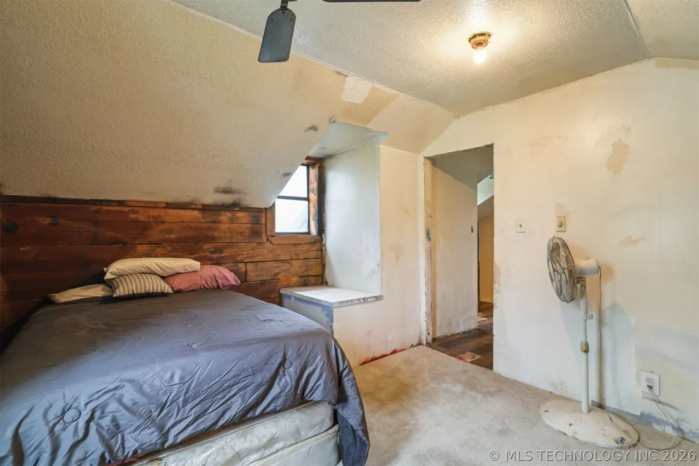 700 8th Calera, OK 74730