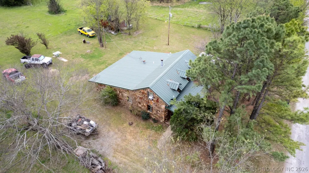 700 8th Calera, OK 74730