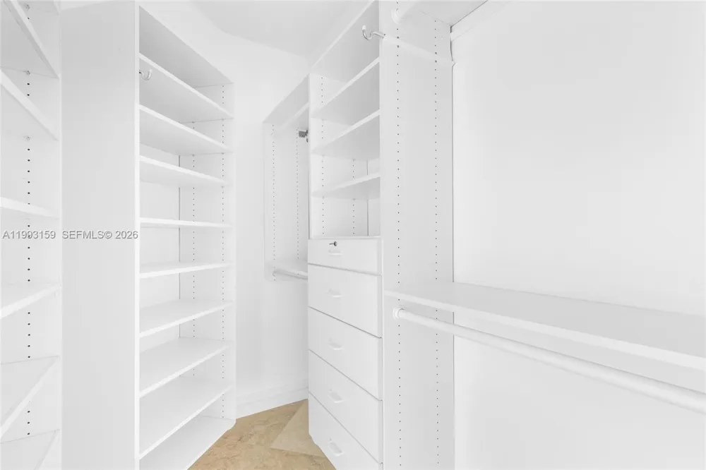 300 S Pointe Drive #801 Miami Beach, FL 33139