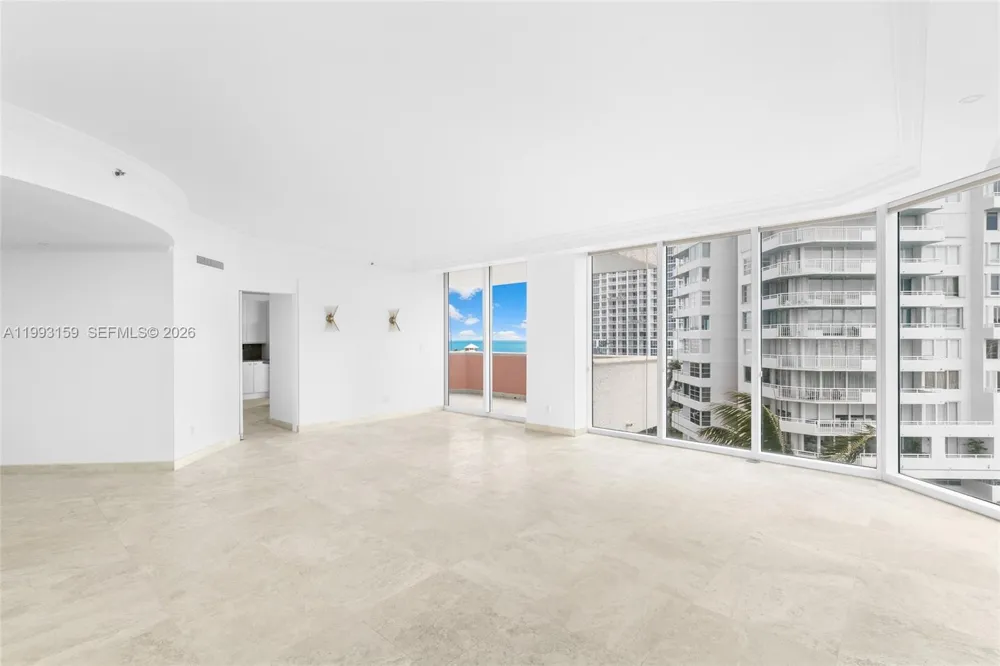 300 S Pointe Drive #801 Miami Beach, FL 33139
