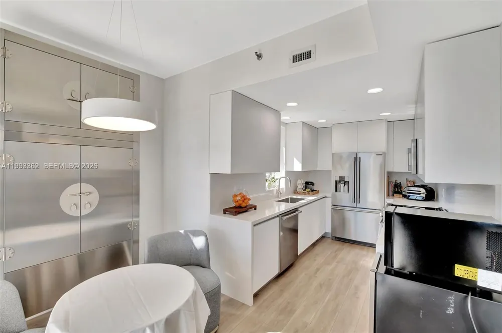 19136 Fisher Island Dr #19136 Miami Beach, FL 33109