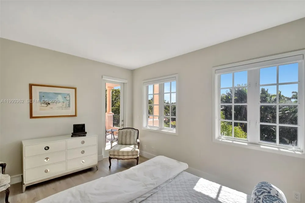19136 Fisher Island Dr #19136 Miami Beach, FL 33109