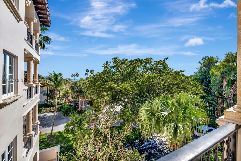 19136 Fisher Island Dr #19136 Miami Beach, FL 33109