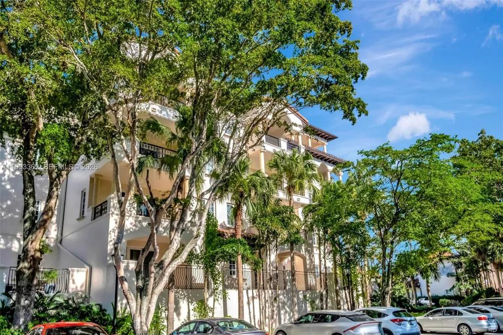 19136 Fisher Island Dr #19136 Miami Beach, FL 33109