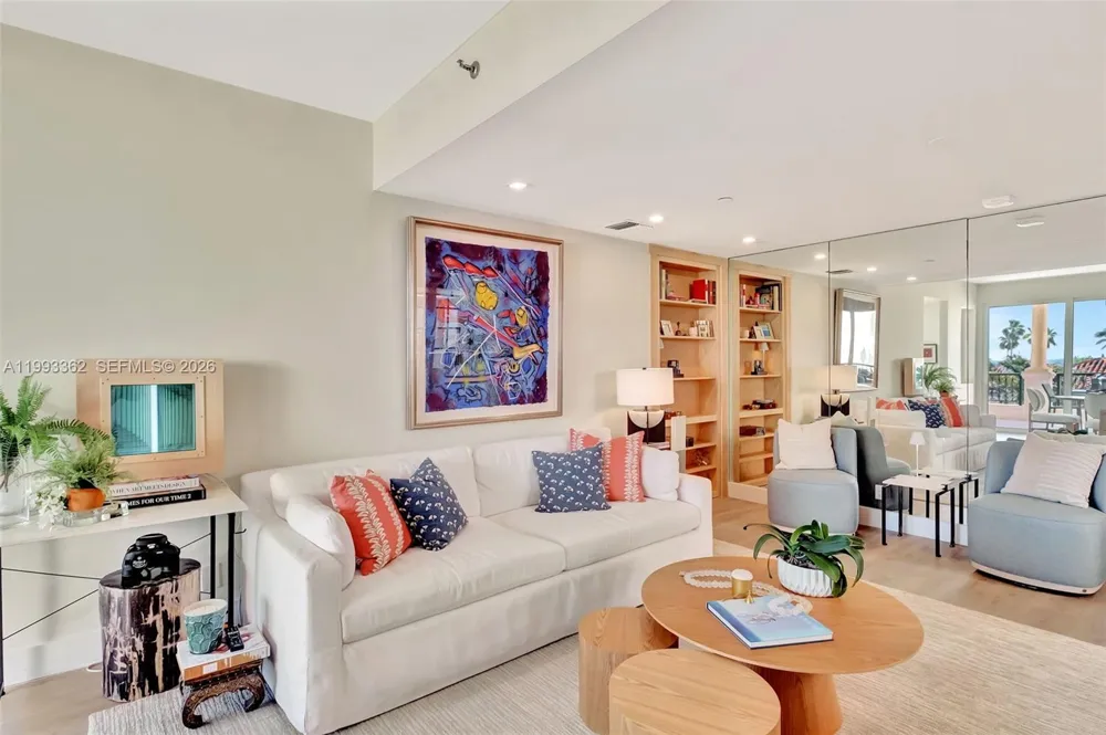 19136 Fisher Island Dr #19136 Miami Beach, FL 33109