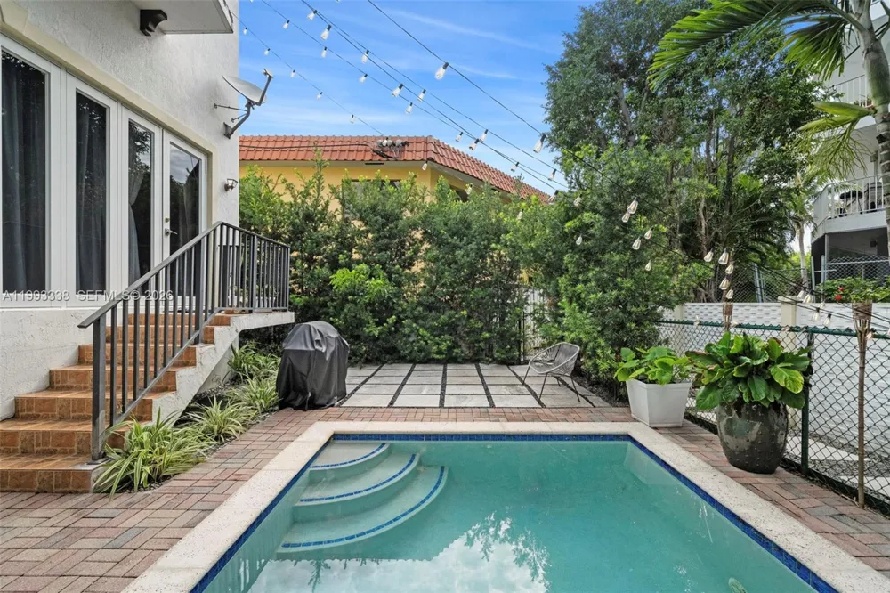 3506 NE 166th St #4 North Miami Beach, FL 33160