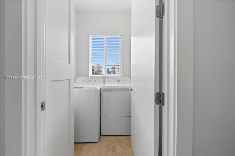 3506 NE 166th St #4 North Miami Beach, FL 33160