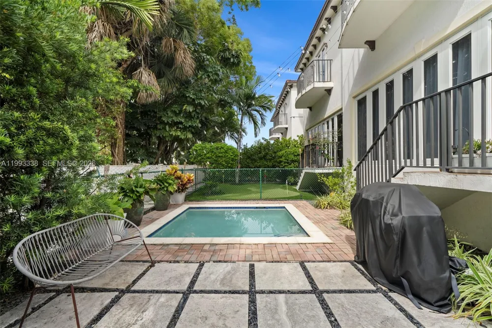 3506 NE 166th St #4 North Miami Beach, FL 33160