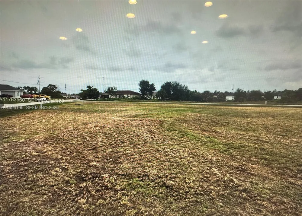 3820 23rd ST W Lehigh Acres, FL 33971