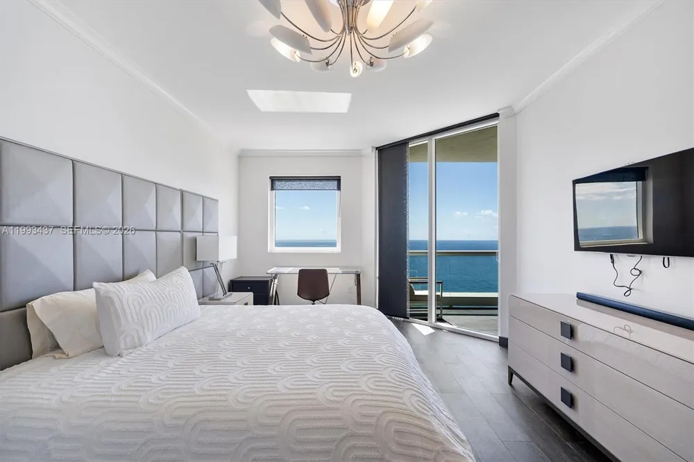 17875 Collins Ave #3005 Sunny Isles Beach, FL 33160