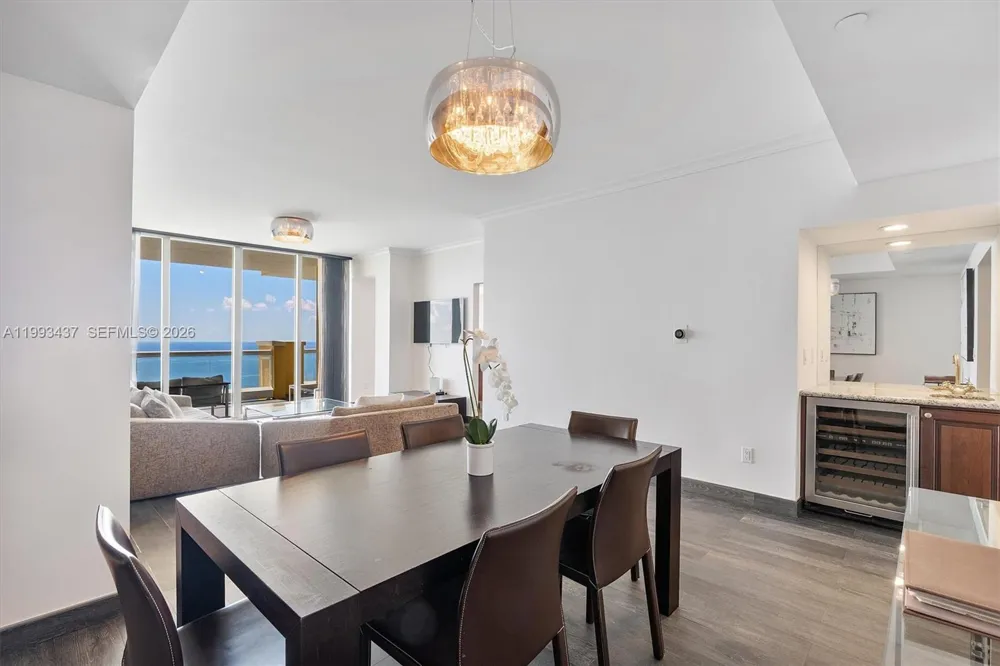 17875 Collins Ave #3005 Sunny Isles Beach, FL 33160