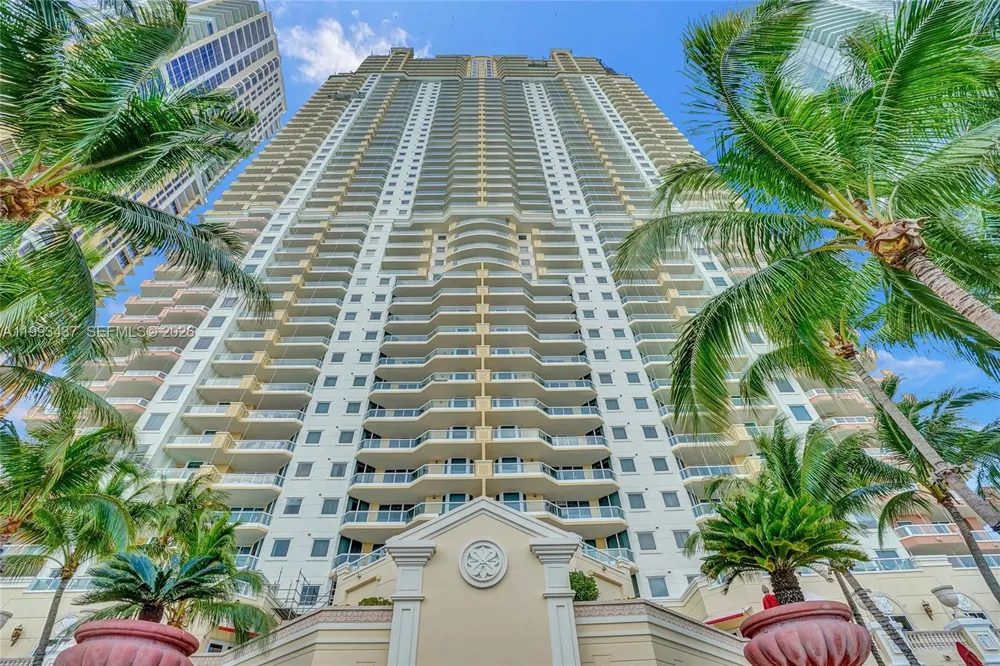 17875 Collins Ave #3005 Sunny Isles Beach, FL 33160