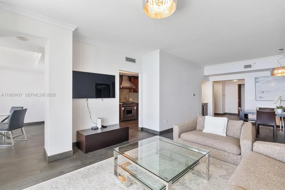 17875 Collins Ave #3005 Sunny Isles Beach, FL 33160