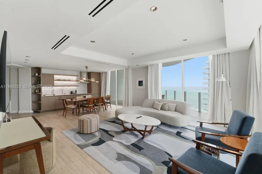 525 Fort Lauderdale Beach Blvd #1509 Fort Lauderdale, FL 33304